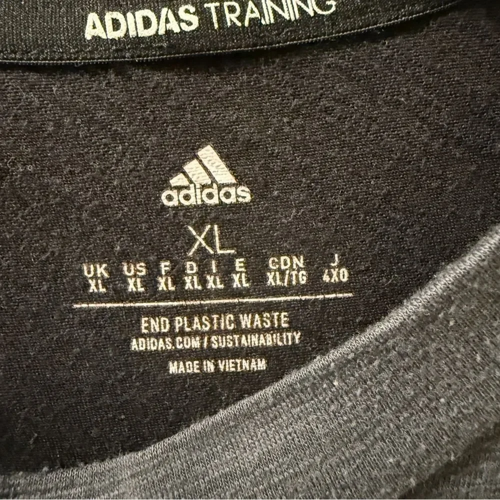 Men’s Adidas Training Performance Tee Shirt - XL